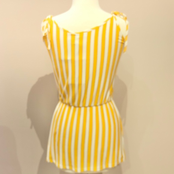 Yellow stripes top - Picture 2 of 2